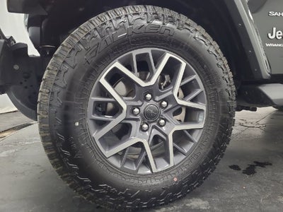 2024 Jeep Wrangler Sahara
