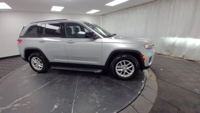 2024 Jeep Grand Cherokee Laredo X