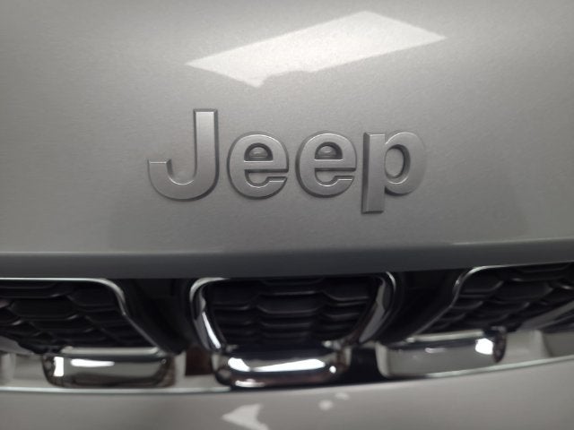 2024 Jeep Grand Cherokee Laredo X