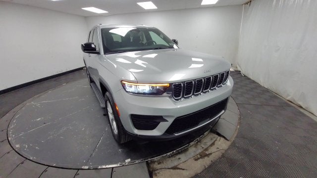 2024 Jeep Grand Cherokee Laredo X