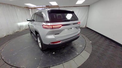 2024 Jeep Grand Cherokee Laredo X