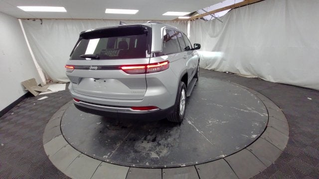 2024 Jeep Grand Cherokee Laredo X