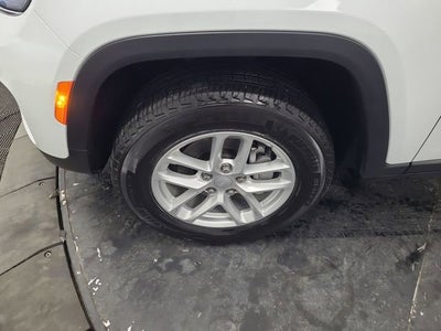 2024 Jeep Grand Cherokee Laredo X