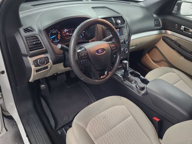 2019 Ford Explorer Base