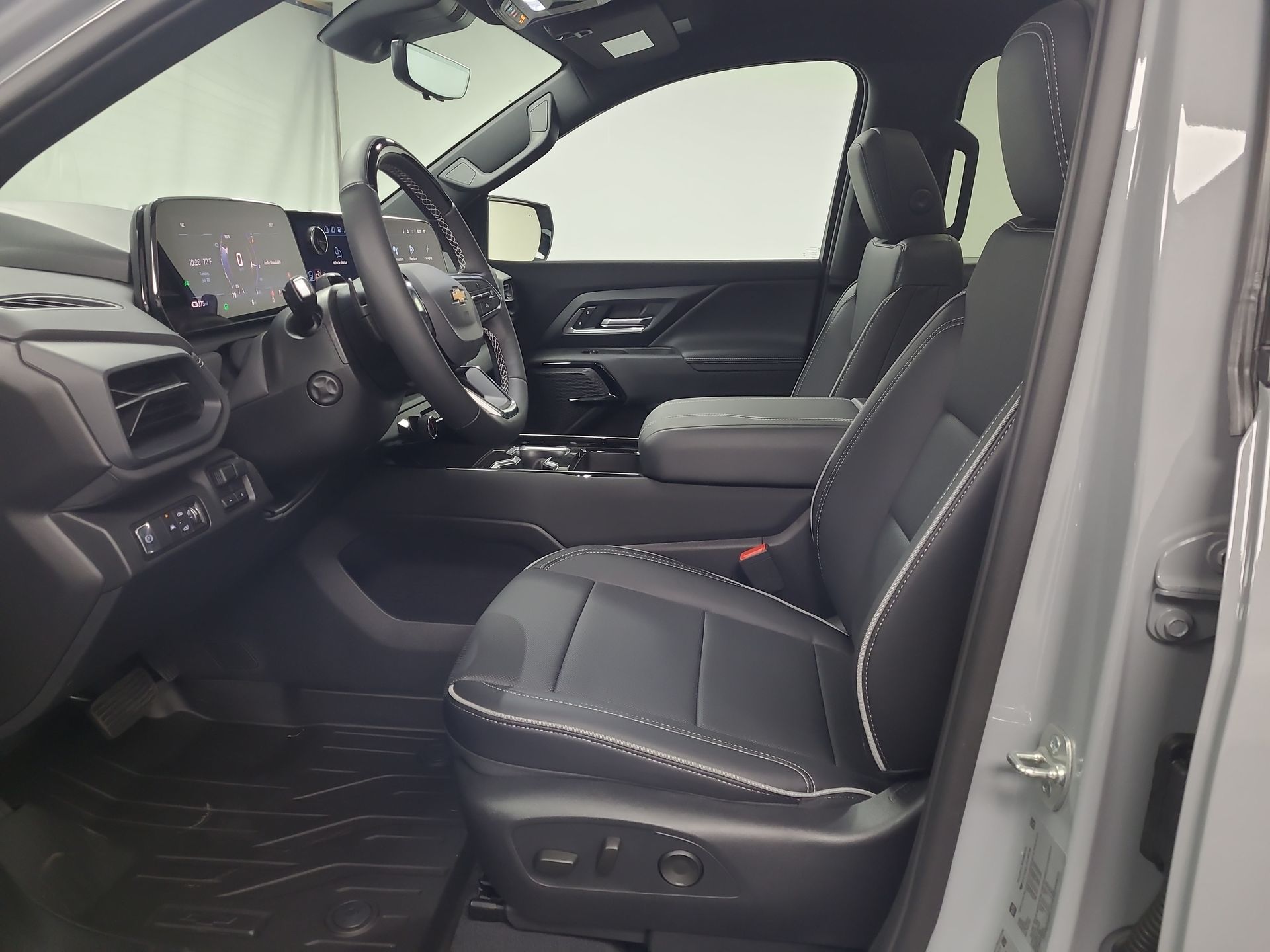 2026 Chevrolet Silverado EV LT - Max Range