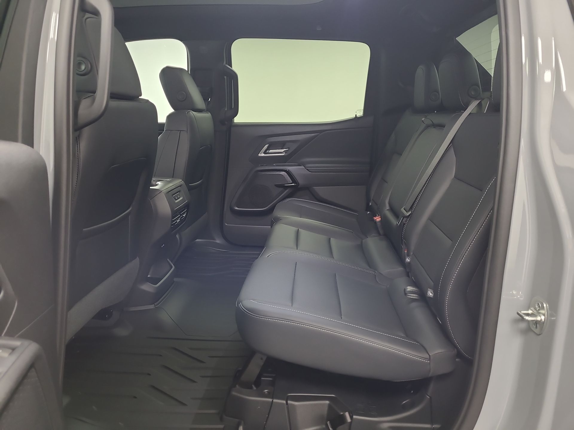 2026 Chevrolet Silverado EV LT - Max Range