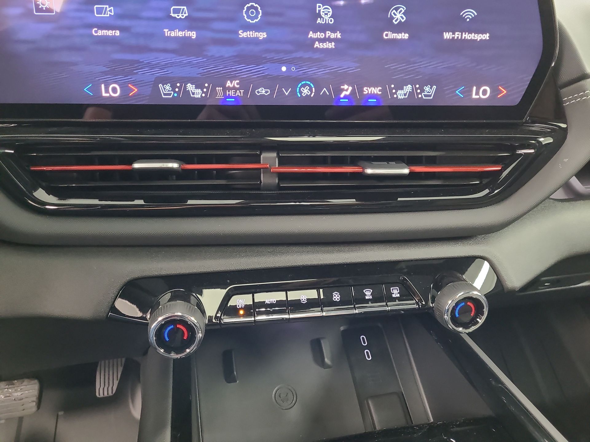 2026 Chevrolet Silverado EV Trail Boss - Max Range