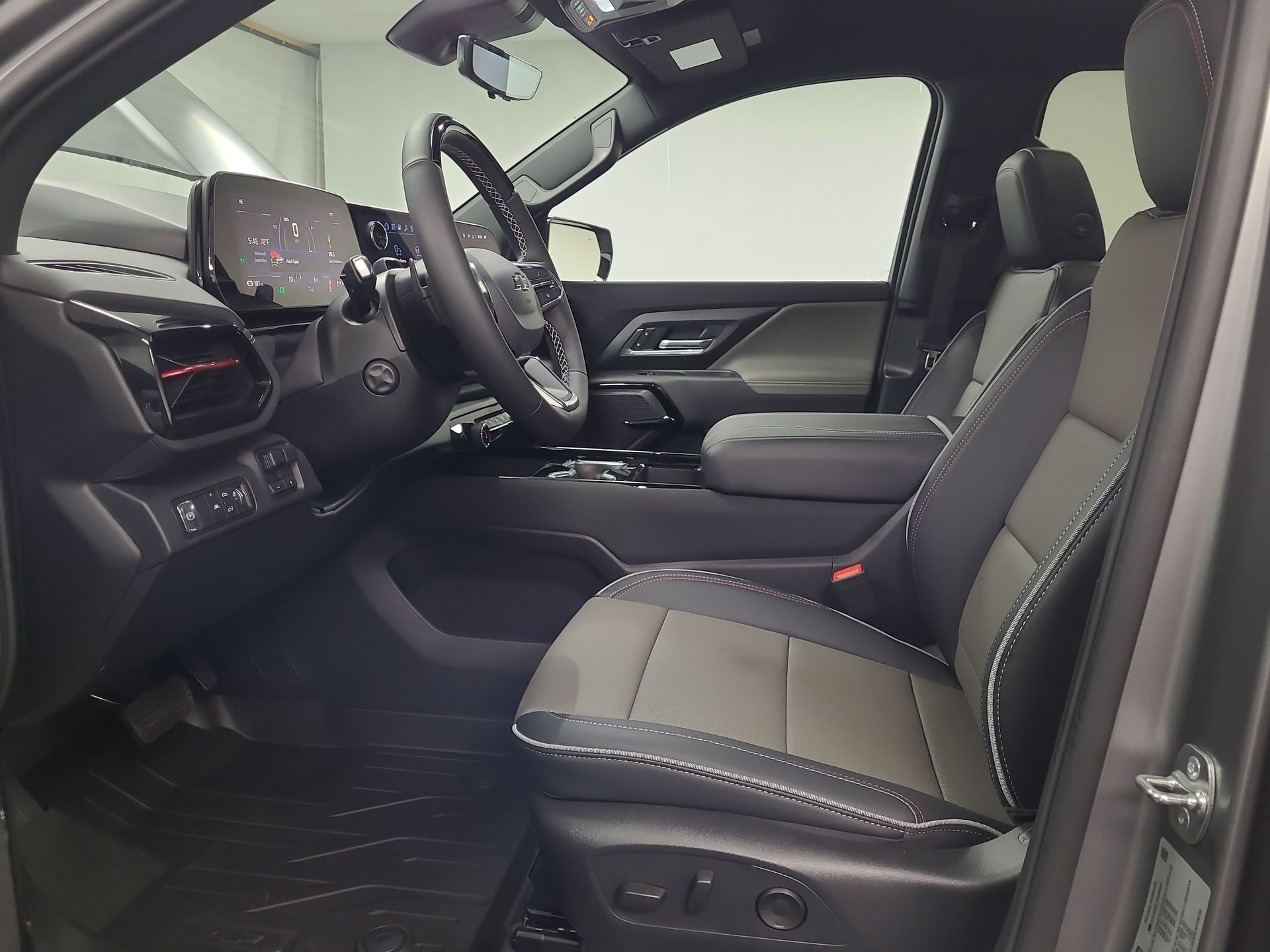 2026 Chevrolet Silverado EV Trail Boss - Max Range