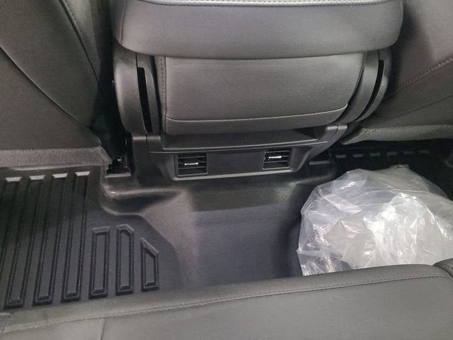 2025 Chevrolet Silverado 3500 HD WT DRW