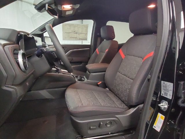2026 Chevrolet Colorado Z71 - Photo 19