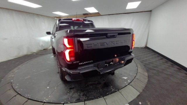 2026 Chevrolet Colorado Z71 - Photo 8