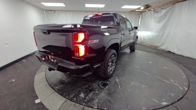 2026 Chevrolet Colorado Z71 - Photo 9