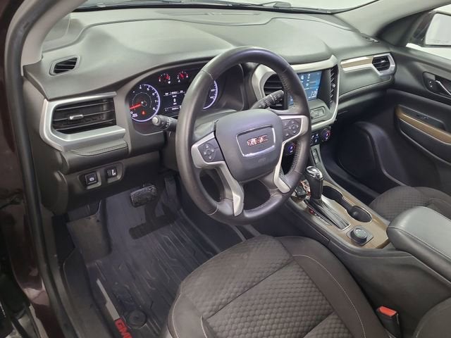 2017 GMC Acadia SLE