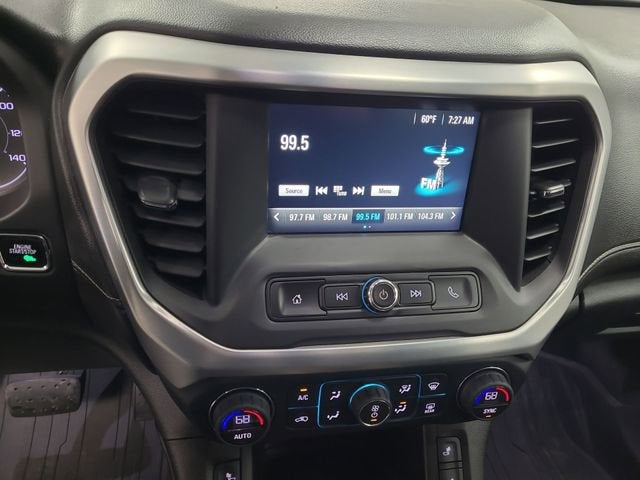 2017 GMC Acadia SLE