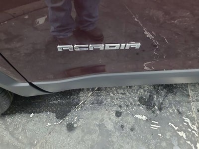 2017 GMC Acadia SLE