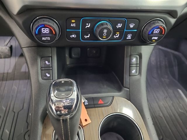 2017 GMC Acadia SLE