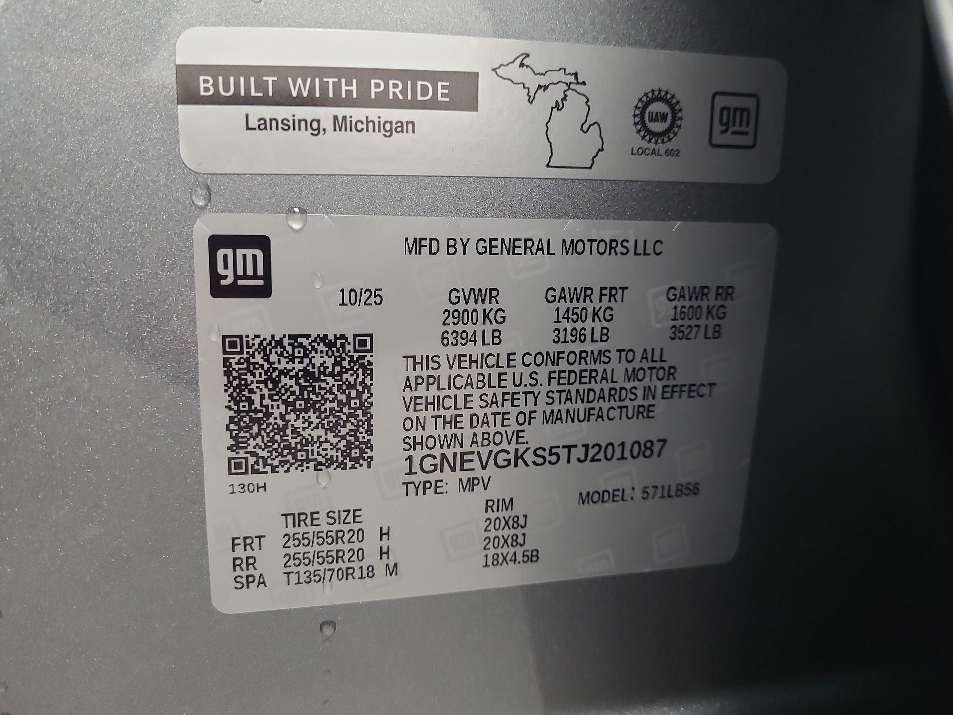 2026 Chevrolet Traverse LT