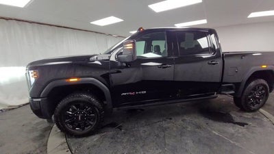 2025 GMC Sierra 2500 HD AT4