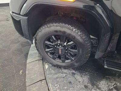 2025 GMC Sierra 2500 HD AT4