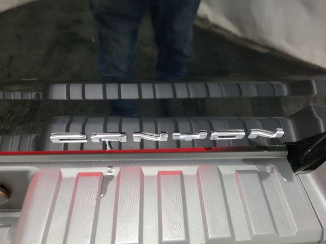 2022 GMC Canyon Denali