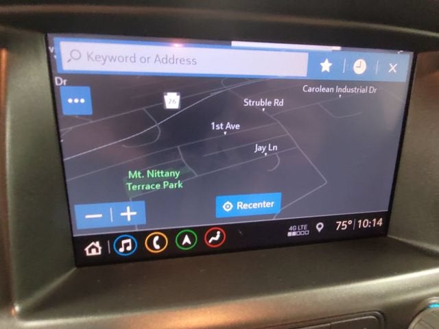 2022 GMC Canyon 4WD AT4 w/Leather