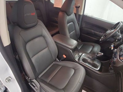 2022 GMC Canyon 4WD AT4 w/Leather