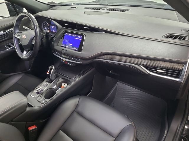 2021 Cadillac XT4 AWD Sport