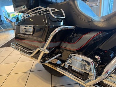 2005 HARLEY-DAV FLHRI Base