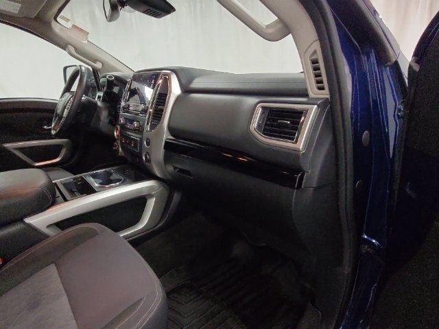 2021 Nissan Titan SV