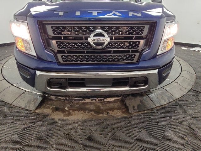 2021 Nissan Titan SV