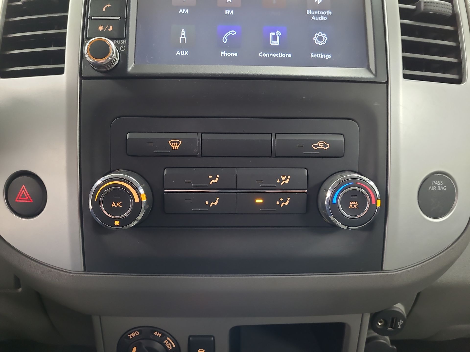 2021 Nissan Frontier SV