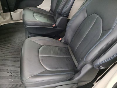 2021 Chrysler Pacifica Hybrid Touring L