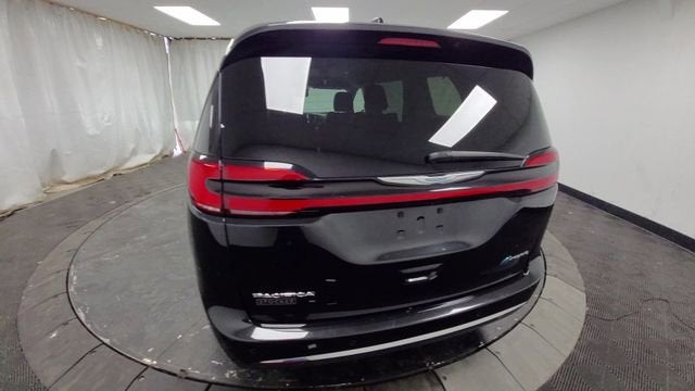 2021 Chrysler Pacifica Hybrid Touring L