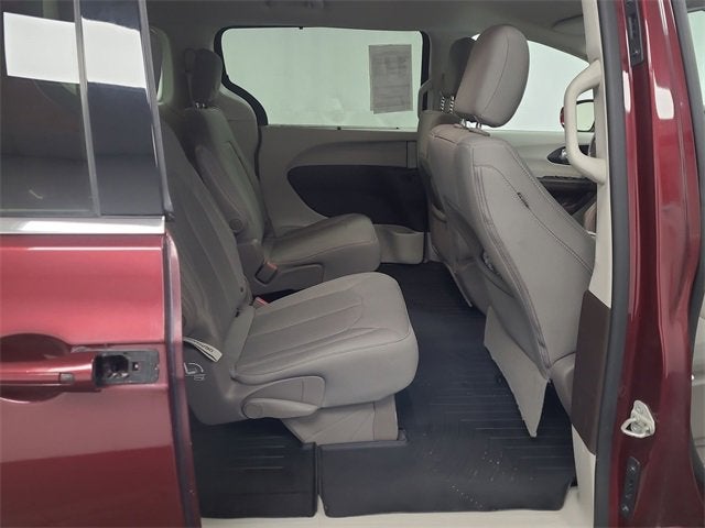 2021 Chrysler Pacifica Touring