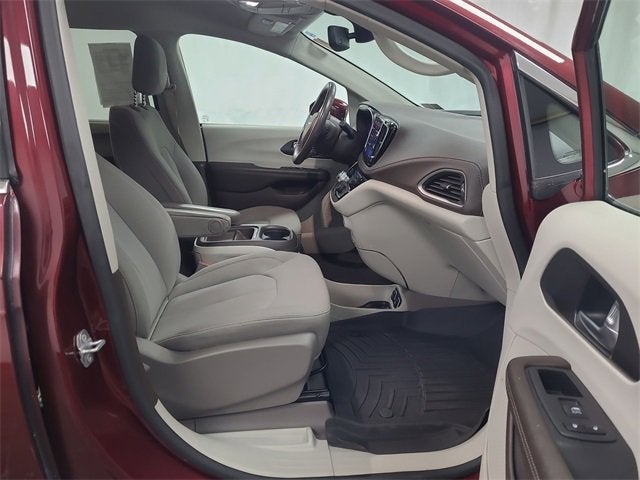 2021 Chrysler Pacifica Touring