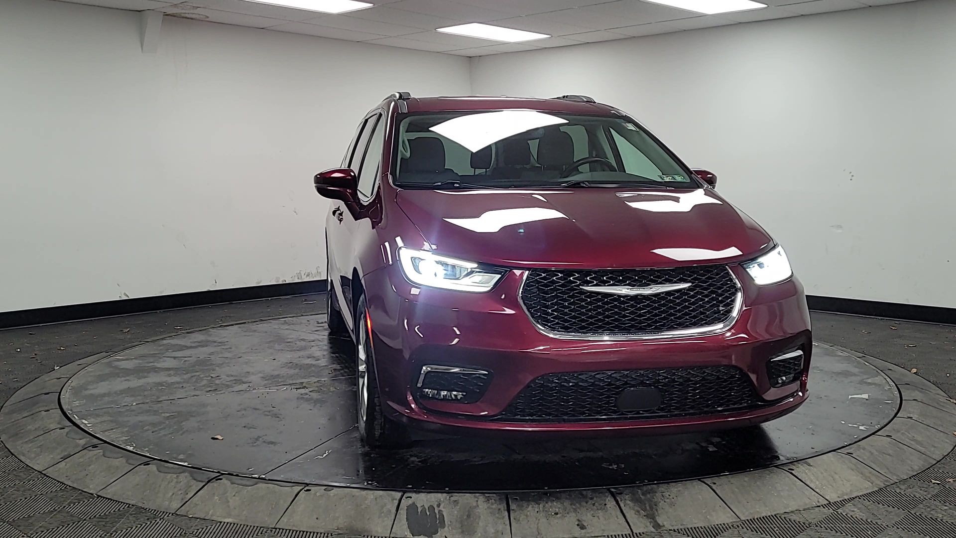 2021 Chrysler Pacifica Touring