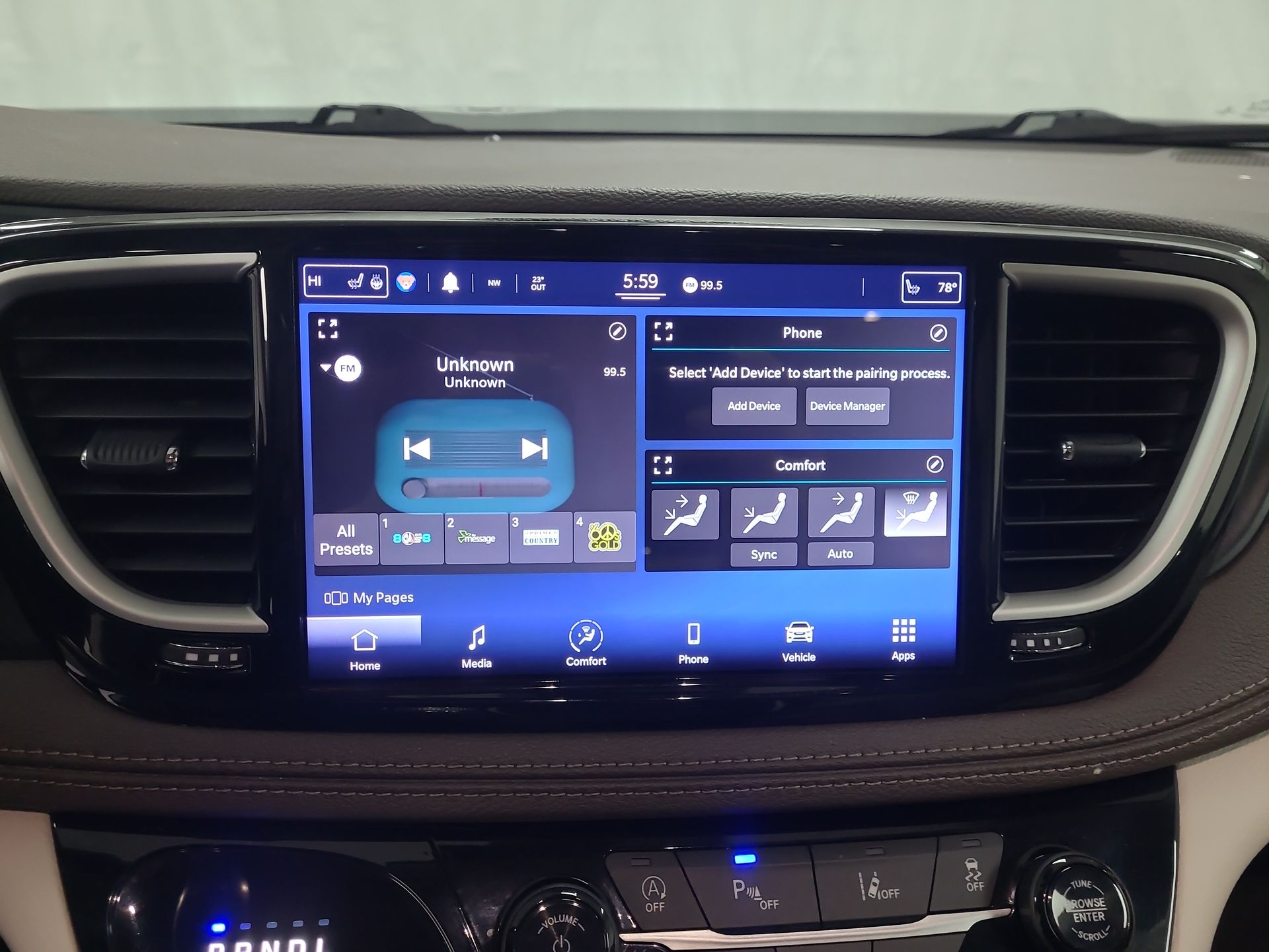 2021 Chrysler Pacifica Touring