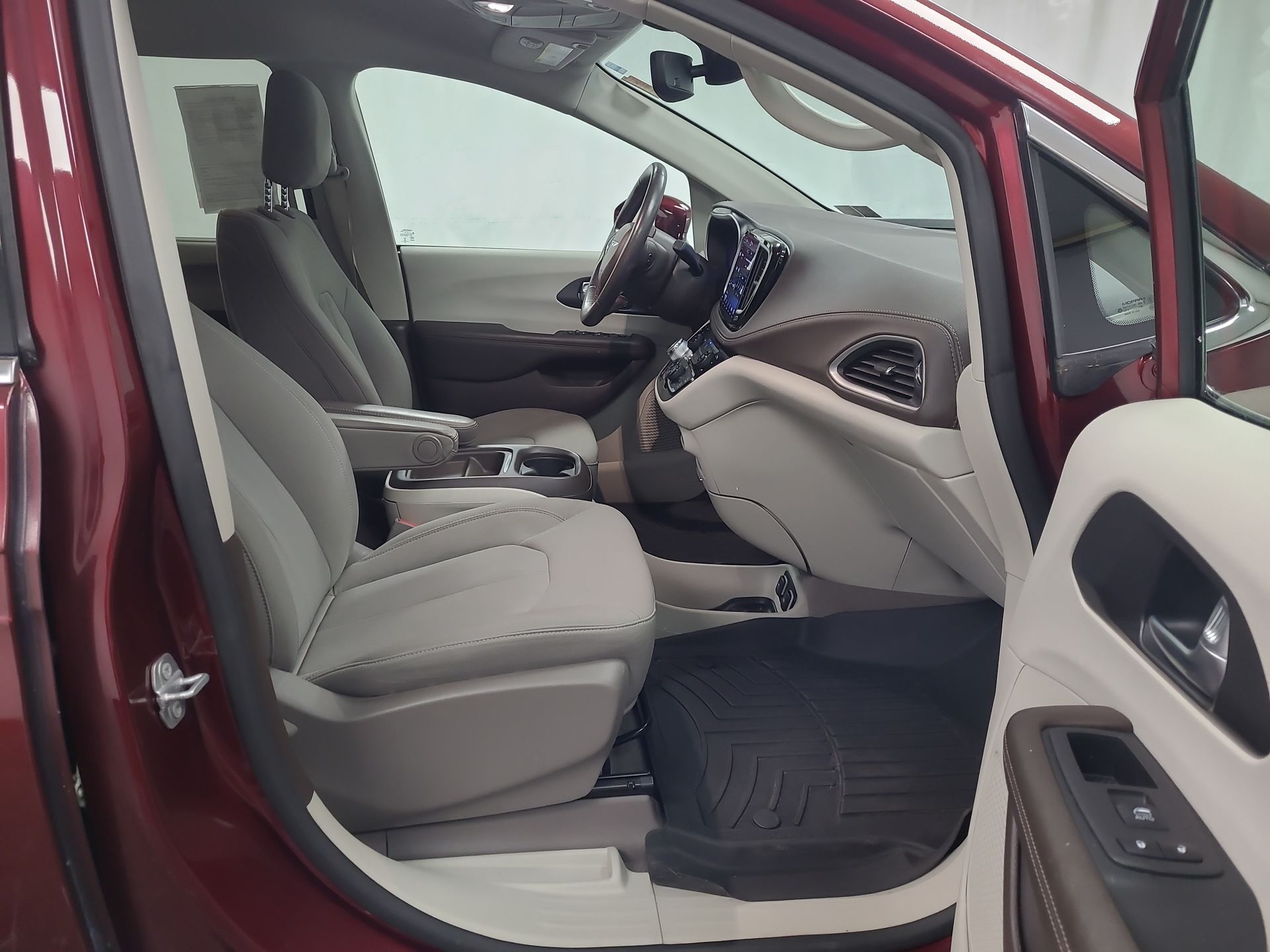 2021 Chrysler Pacifica Touring