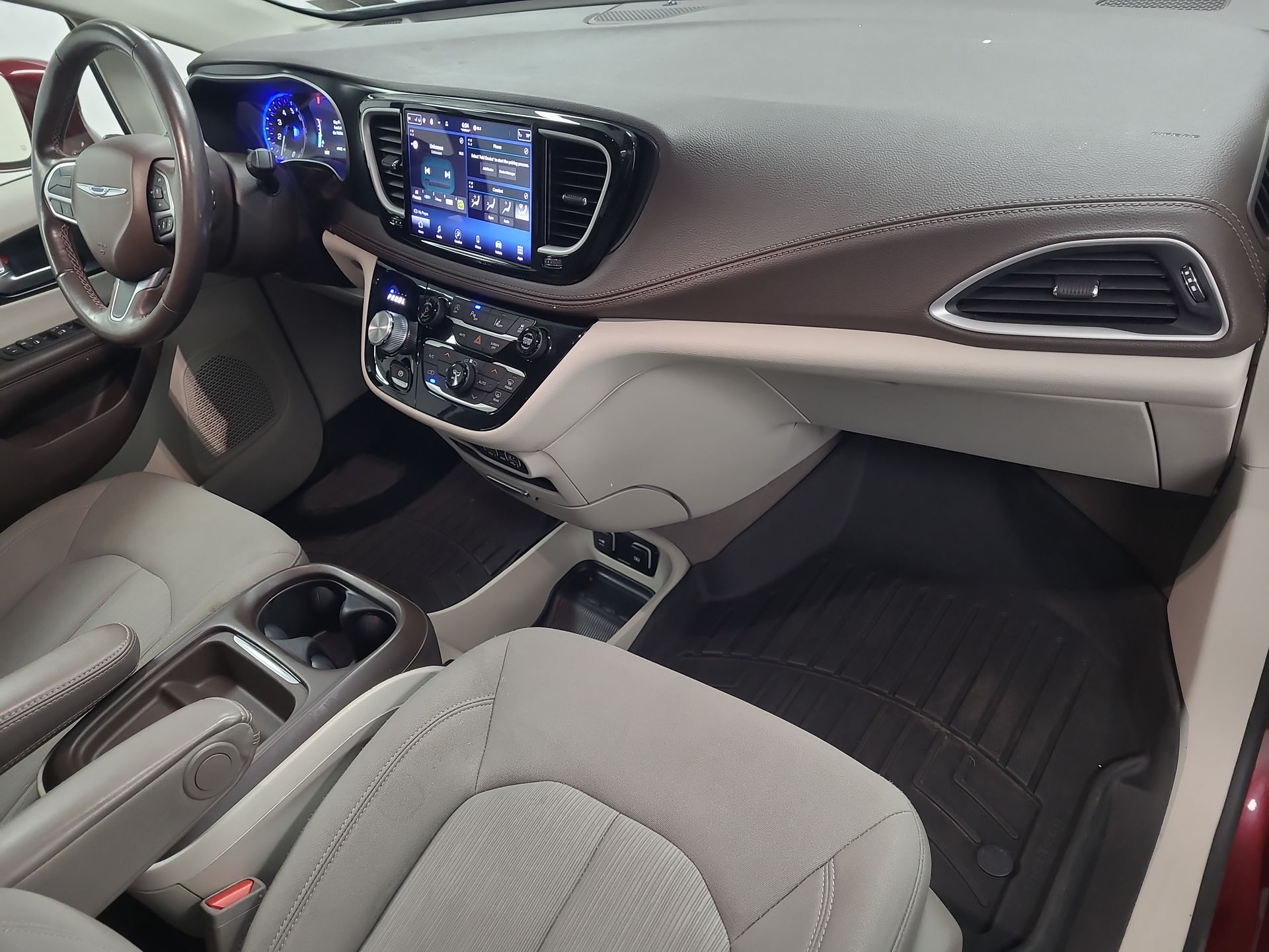 2021 Chrysler Pacifica Touring