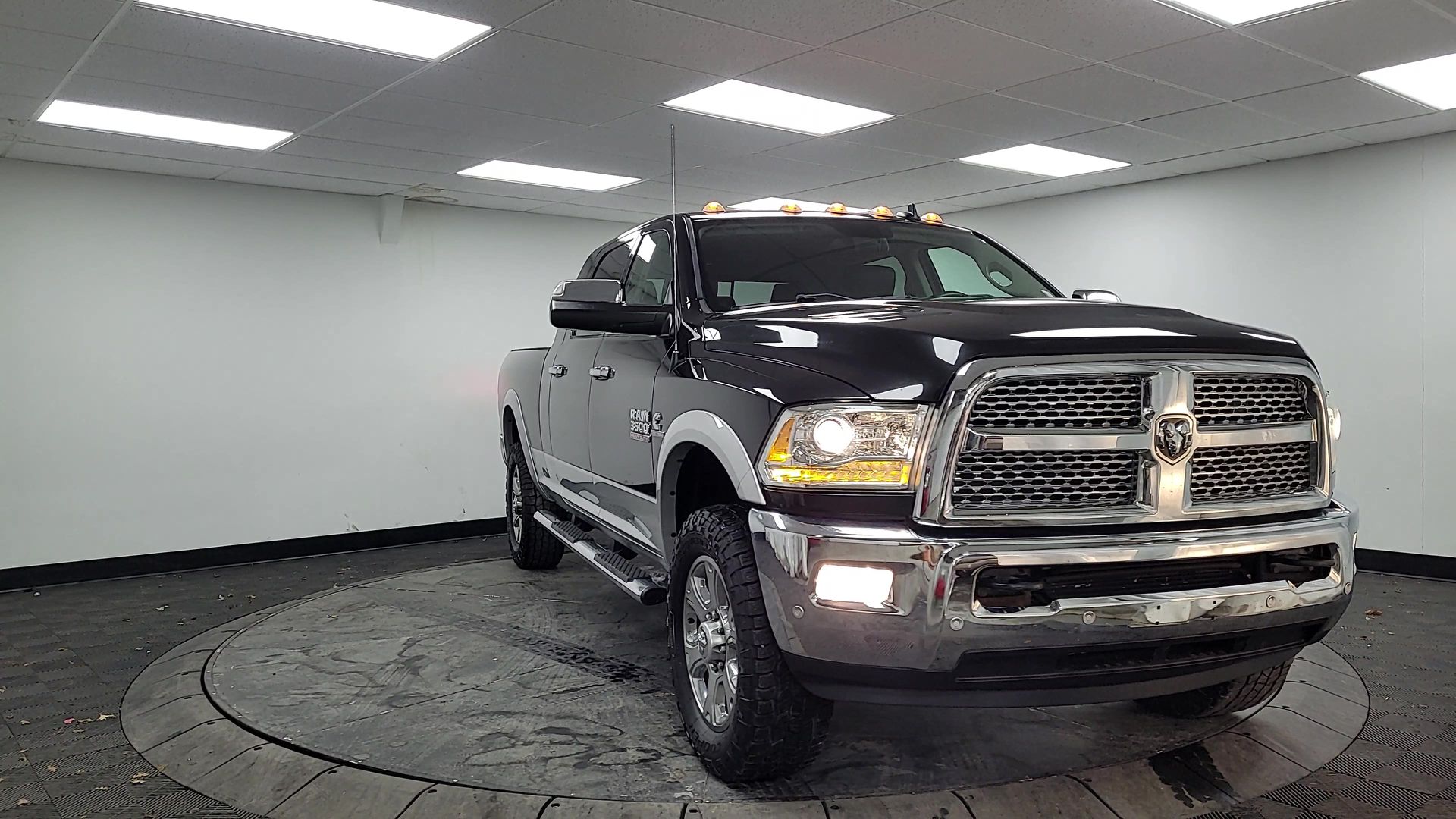 2016 RAM 3500 Laramie
