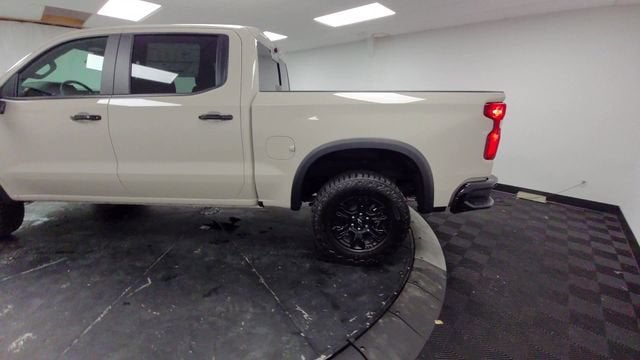 2026 Chevrolet Silverado 1500 ZR2 - Photo 7