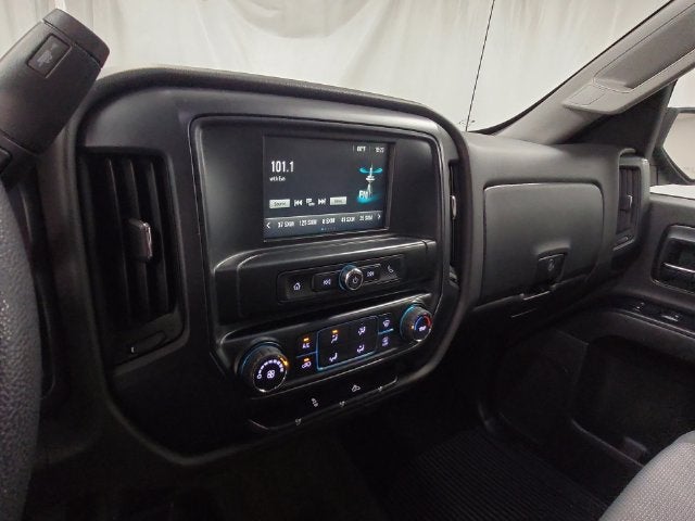 2018 Chevrolet Silverado 1500 Custom