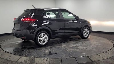 2019 Nissan Kicks S
