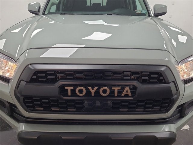 2023 Toyota Tacoma 4WD SR
