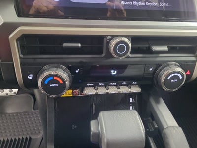 2024 Toyota Tacoma 4WD SR5