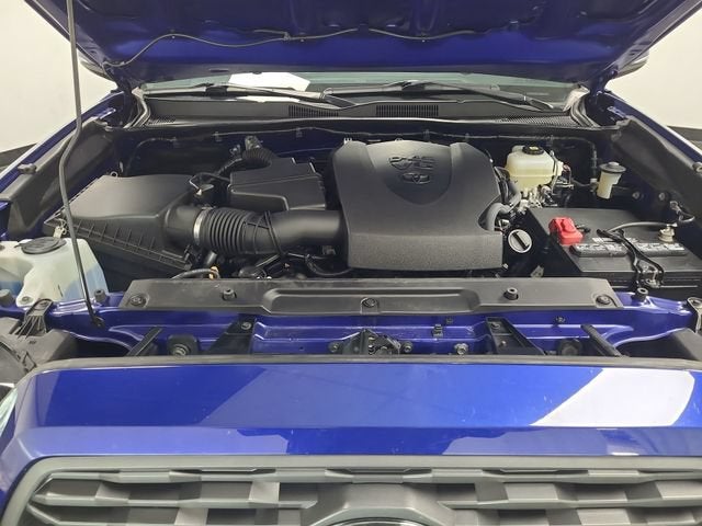 2022 Toyota Tacoma 4WD SR