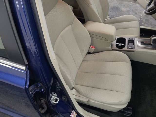 2011 Subaru Legacy 2.5i Prem AWP