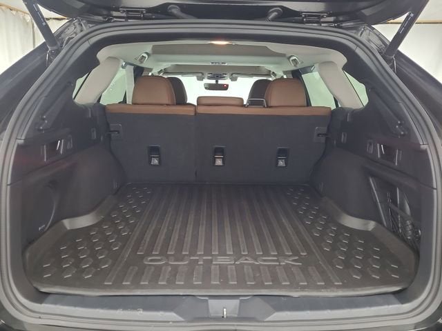 2022 Subaru Outback Touring