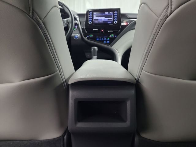 2021 Toyota Camry Hybrid SE