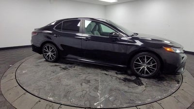 2021 Toyota Camry Hybrid SE